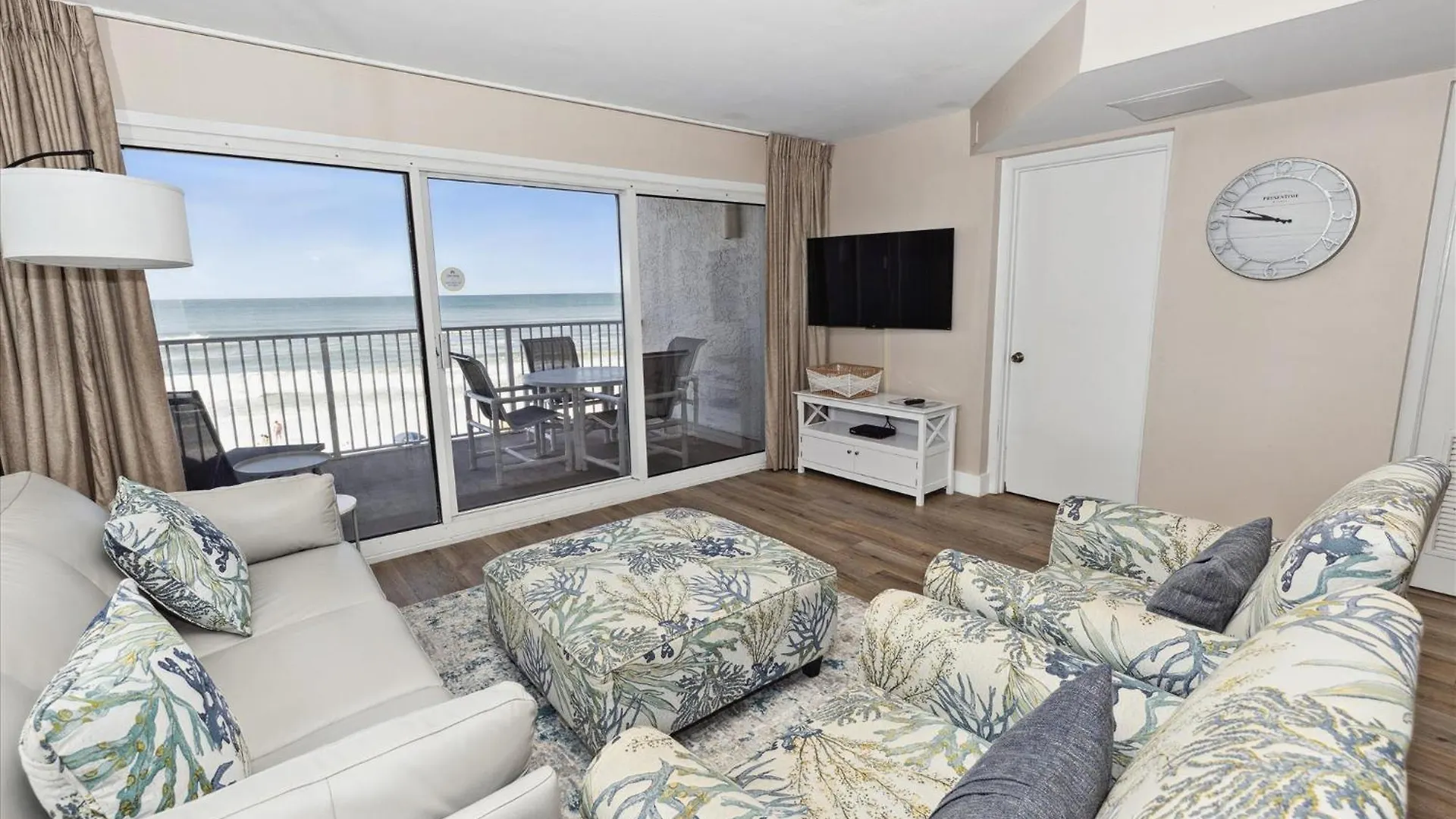 Beach House 305B-By Holiday Isle Properties Destin