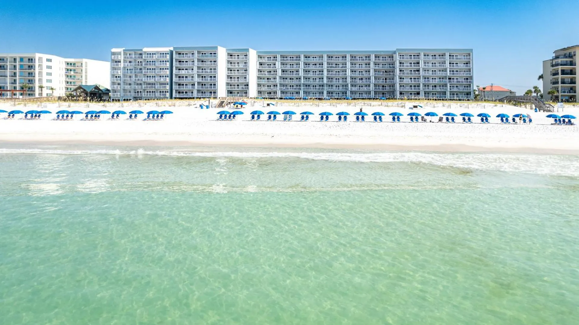 Beach House 305B-By Holiday Isle Properties Destin Apartment