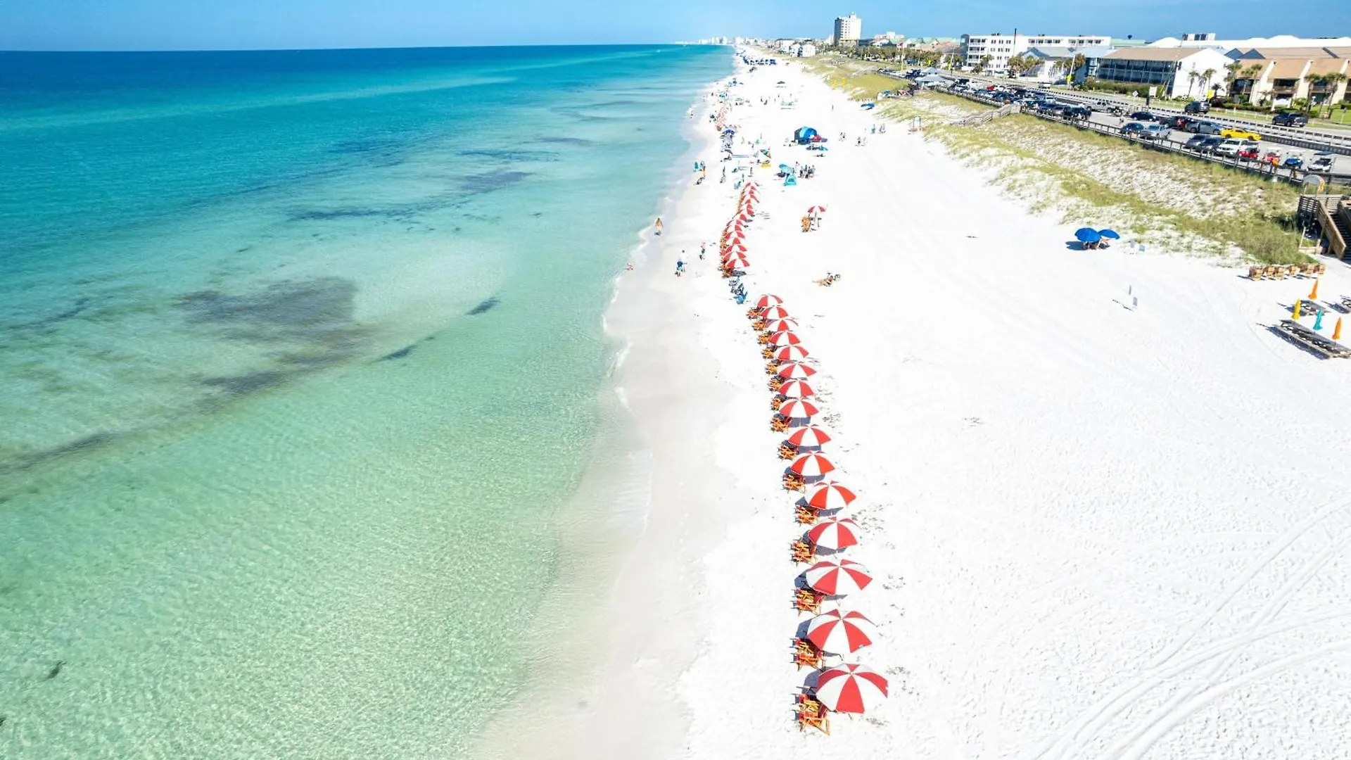 Beach House 305B-By Holiday Isle Properties Destin Apartment