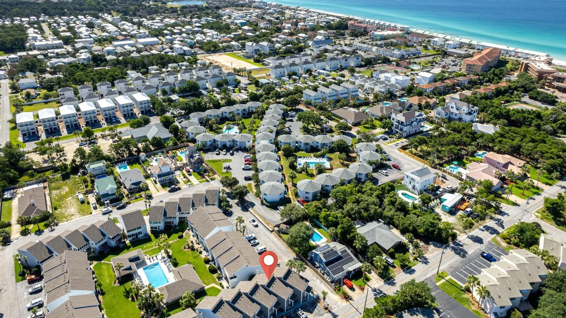 Beach House 305B-By Holiday Isle Properties Destin